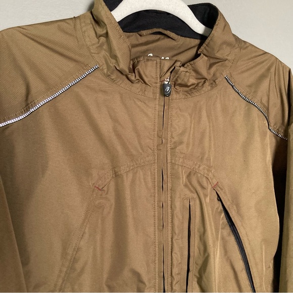 Asics Men's Lightweight performance jacket semi-fitted extra large brown - Picture 6 of 16